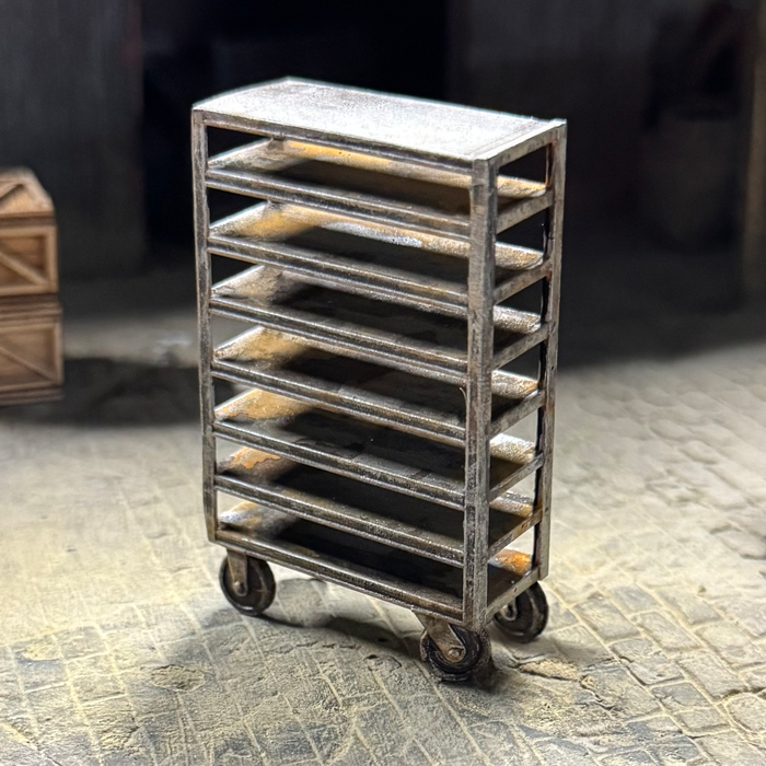 1/35 Scale Rolling Metal Shelf – Resin Diorama Accessory