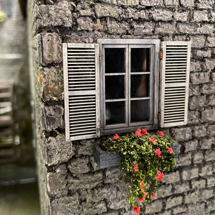 1:35 Scale European Windows Sets w/ Shutters - 2 Pack