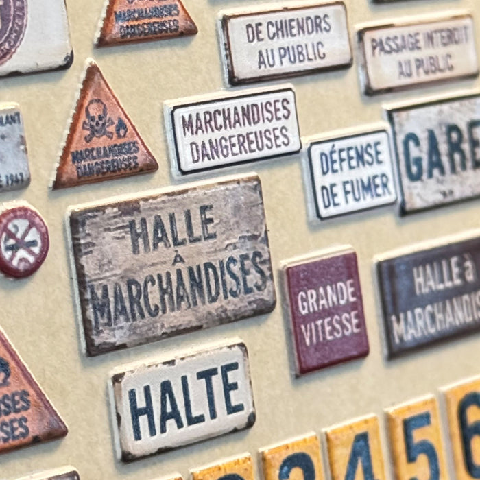 1/35 Scale French Railway Signage - Circa 1940's