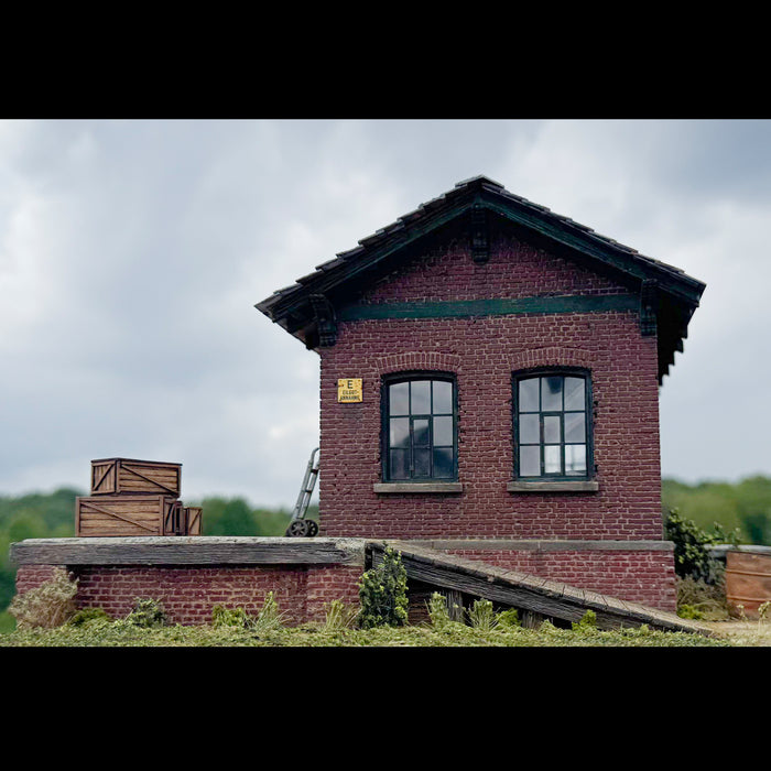 1/35 Scale German Railway Freight Depot