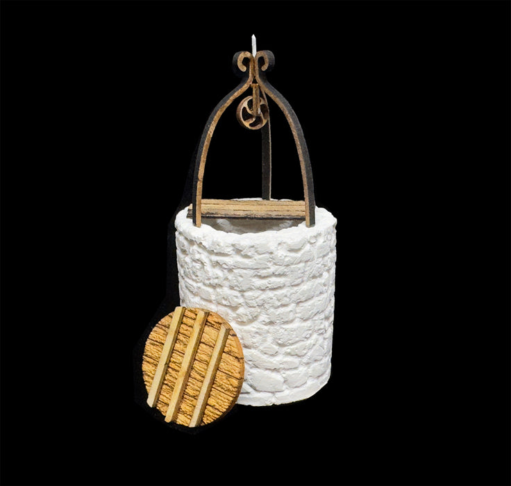 1:35 Scale Old Stone Well Model Kit