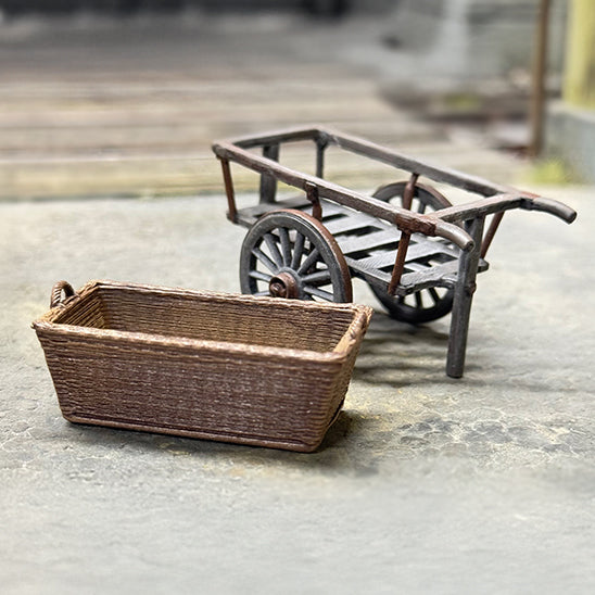 1/35 Wooden Vendor Cart with removable Wicker Basket