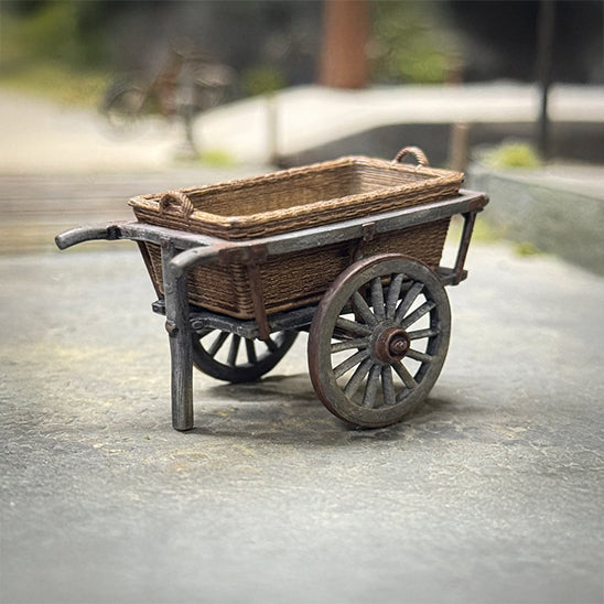 1/35 Wooden Vendor Cart with removable Wicker Basket